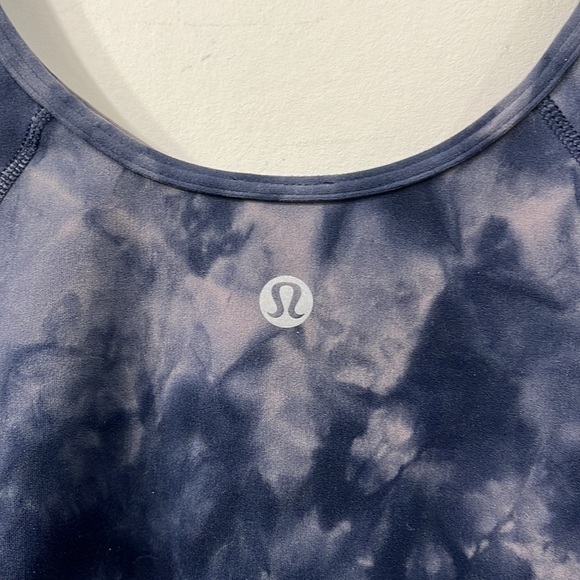 Lululemon Align T-Shirt Diamond Dye Lunar Rock True Navy Size 8 - Picture 12 of 15